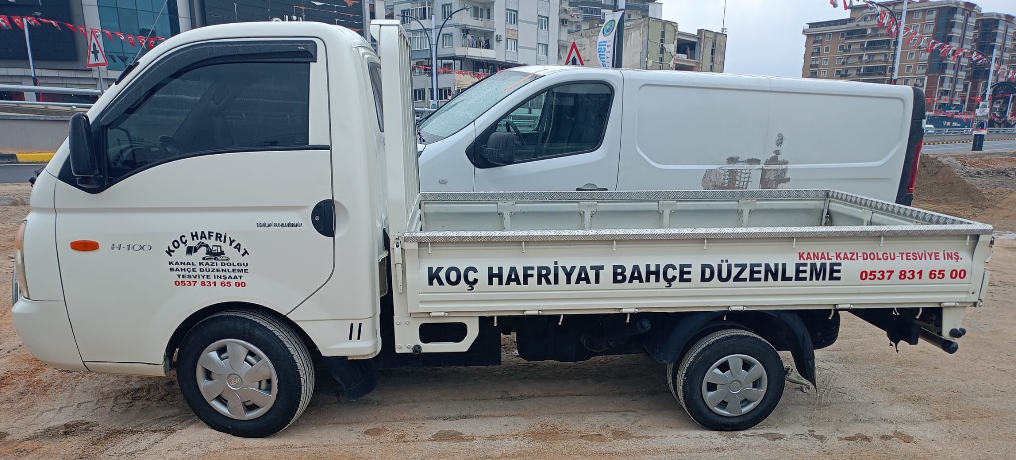 İzmir Menemen Koç Hafriyat Kiralık Araba